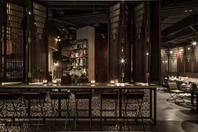 香港Mott 32餐廳空間設(shè)計